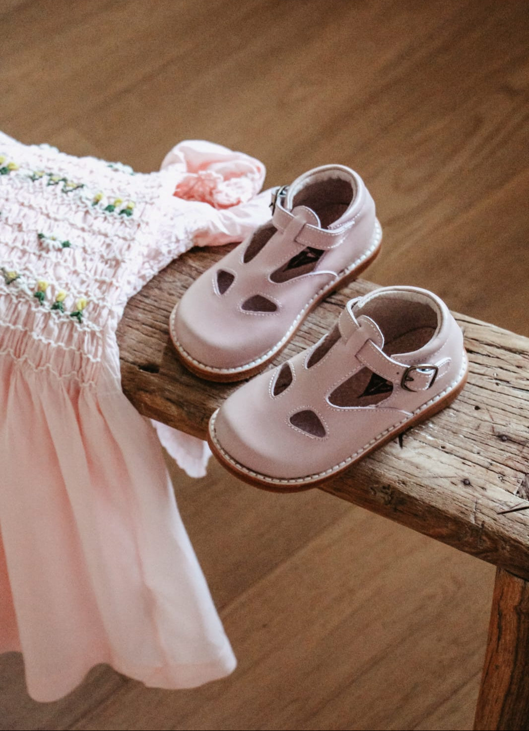 Bobbie T-Bar - Petal